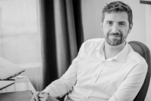 Douleurs traumatiques. Quand des mots apaisent des maux. Douleurs traumatiques. Quand des mots apaisent des maux.